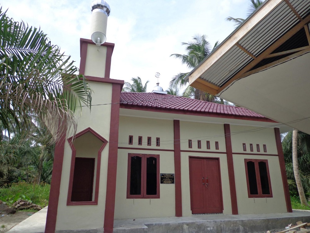 Yayasan Ash-Shilah Resmikan Masjid Rosyid Jabir Muhammad Al-Khiyaroini Al-Hajiri